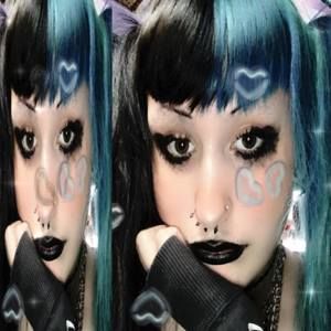 Meet your Posher, Mia